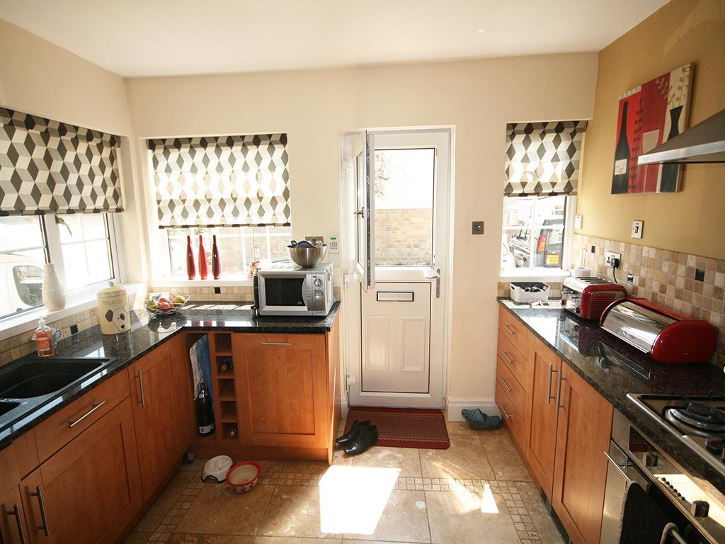 4 bedroom end terrace house To Let in Barnoldswick - IMG_1055.JPG